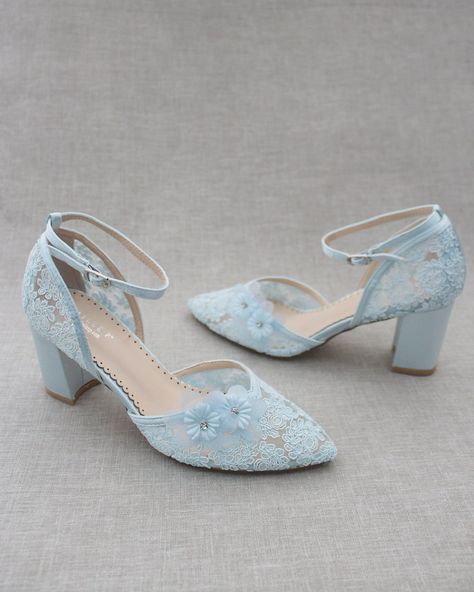 Light Blue Wedding Shoes, Block Heels Wedding, Light Blue Crochet, Embellished Wedding Shoes, Colorful Wedding Shoes, Blue Block Heels, Bridesmaids Shoes, Wedding Shoes Low Heel, Feminine Wedding