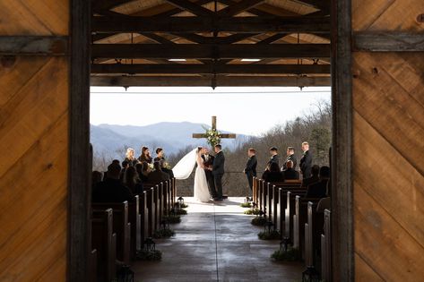 Appalachian Mountain Wedding Venues, North Carolina Fall Wedding, Mountain Wedding Venues Tennessee, Wedding Venues In North Carolina, Smoky Mountain Wedding Venues, Mountain Wedding North Carolina, Asheville Wedding Venues, Appalachia Wedding, Pretty Place Chapel Wedding