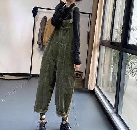 Packing For Fall Camping Over Sized Overalls, Outfits With Corduroy Overalls, Cute Overalls Women, Brown Velvet Overalls, How To Style Brown Overalls, Brown Corduroy Overalls, Overalls Outfit Goblincore, Earthy Grunge Outfits Vintage, Dark Academia Overalls