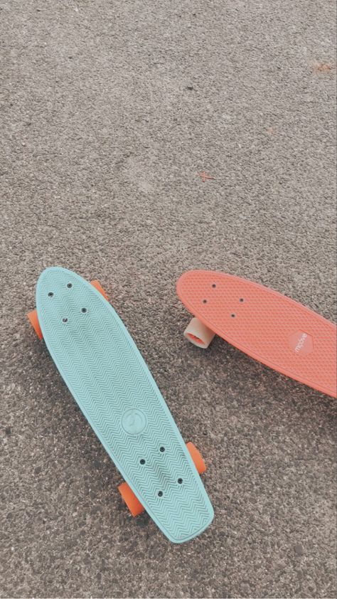 Bright Summer Aesthetic Pictures, Aesthetic Penny Board, 2020 Vsco Aesthetic, Preppy Penny Board, Aesthetic Summer Photos Without People, Summer Aesthetic Board, 2019 Vibes Aesthetic, Summer Hobbies Aesthetic, 2020 Vibes Aesthetic