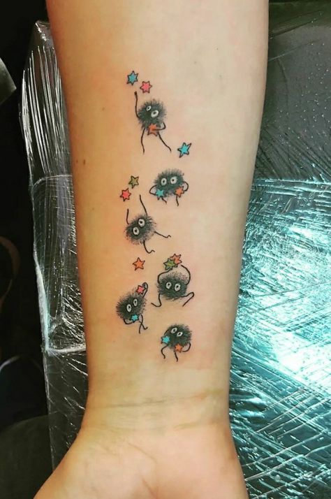 Tattoo Soot Sprite, Soot Gremlins Tattoo, Studio Ghibli Soot Sprites Tattoo, Soot Spirit Tattoo, Spot Sprite Tattoo, Dust Sprites Tattoo, Soot Sprite Cake, Soot Sprite Wallpaper, Sprites Tattoo