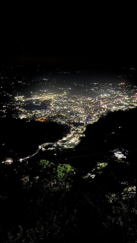 Vaishno Devi Aesthetic, Vaishno Devi Photography, Mountains Aesthetic, Vaishno Devi, Fall Landscape Photography, Fall Landscape, Insta Post, Insta Posts, Travel Aesthetic