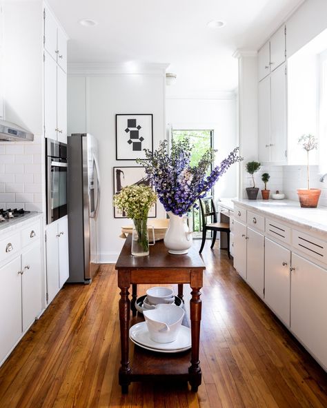 Home Tour: William McLure’s ‘Bright, Open, Airy’ Alabama Tudor Narrow Kitchen Island Table, Kitchen Cased Opening, William Mcclure, White Galley Kitchens, William Mclure, White Galley Kitchen, Farmhouse Cooking, British Elegance, Narrow Kitchen Island