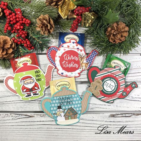 Christmas Tea Bag Holder, Lisa Mears Card Designs, Paper Tea Bag Holder, Tea Gifts Diy, 12 Days Of Christmas Crafts, Christmas Tea Bags, Tea Bag Favors, Diy Tea Bags, Tea Bag Holders