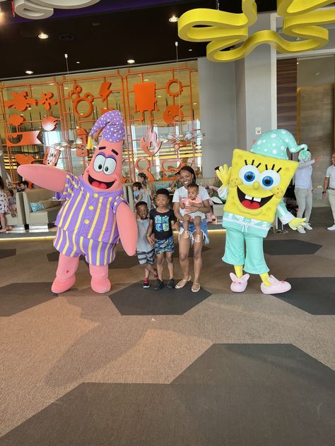 How Much is The Character Breakfast at Nickelodeon Resort Riviera Maya? Nickelodeon Resort Riviera Maya, Nickelodeon Resort, Nickelodeon Hotel, Summer Vision, The Fairly Oddparents, Travel 2024, Cancun Resorts, Character Dining, Character Costume