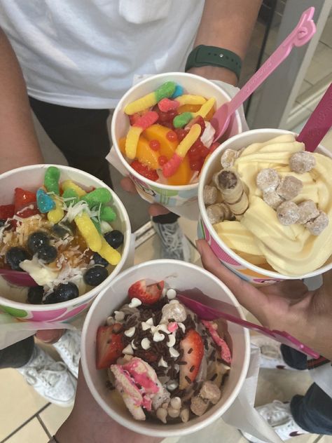 Summer Hobbies Aesthetic, Sadie Aesthetic, Froyo Aesthetics, Yogurtland Aesthetic, Art Photography Aesthetic, Menchies Frozen Yogurt Aesthetic, Frozen Yogurt Toppings, Strawberry Yogurt Aesthetic, Cookie Dough Ice Cream Aesthetic