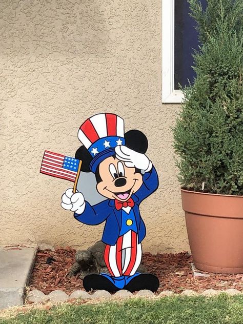 Disney Mickey and Minnie 4th of July yard art | Etsy Wood Christmas Decorations Diy, Disney Christmas Decorations Outdoor, July Drawings, Easter Yard Art, Diy Christmas Yard Decorations, Angry Quote, Mickey Mouse Decorations, Halloween Yard Art, Holiday Art Projects