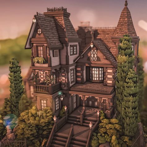 🖤 Base Game Dark Manor 🖤 I'm so happy that there are now some new color variations for many items in the base game. Building is twice as much fun! I'm hoping for a few more plants in the BaseGame at some point haha, but I don't think that'll happen. 🖤🌲🌇🖤🌲🌇🖤🌲🌇 This Victorian house on an overgrown hill has three bedrooms and is fully furnished. The furnishings are decorated in dark and heavy tones. 🖤🌲🌇🖤🌲🌇🖤🌲🌇 #thesims4builds #thesims4homes #showusyourbuilds #sccregram #somesimlishbuild #sim... Sims Gothic House, The Sims 4 Fallout Cc, Sims Base Game House, Minecraft Victorian House, Sims 4 Base Game House, Sims 4 Victorian House, Gothic Manor, Gamer Design, Victorian Manor