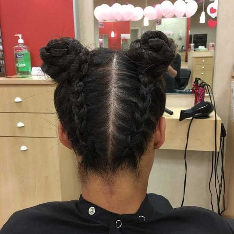 Bun Hairstyles For Dance, Braided Space Buns, Afro Hair Girl, Easy Braid Styles, Upside Down Braid, Gorgeous Braids, Top Braid, Blonde Box Braids, Space Buns