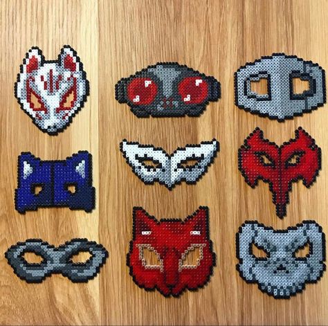 Persona 5 Cross Stitch, Persona Perler Beads, Pearl Beads Pattern, Easy Perler Beads Ideas, Perler Art, Perler Bead Templates, Perler Crafts, Diy Perler Bead Crafts, Beads Ideas