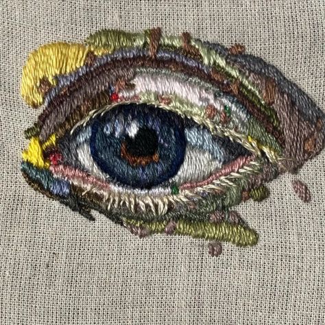 Lizgstitches, about eyes, ink and the Moon – Artyembroidery.com Moon Half, Portrait Embroidery, Embroidered Portrait, Lovers Eyes, Crochet Eyes, Eye Print, Ink Blot, Creative Workshop, Doll Eyes