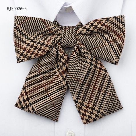 Scarf Bow, Mens Ties, Marinette And Adrien, Classroom Rules, Themed Outfits, Vintage Store, Styling Tips, Bow Ties, Brand Design