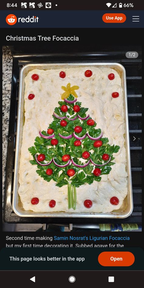 Christmas Focaccia Bread Art, Foccacia Bread Christmas, Foccacia Bread Christmas Art, Christmas Tree Focaccia, Christmas Foccacia, Christmas Foccacia Bread, Foccacia Art, Foccia Bread, Christmas Focaccia