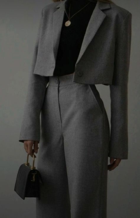 00s Mode, Stylish Work Attire, Everyday Fashion Outfits, Quick Outfits, Classy Work Outfits, Stylish Work Outfits, Easy Trendy Outfits, Modest Fashion Outfits, Looks Chic