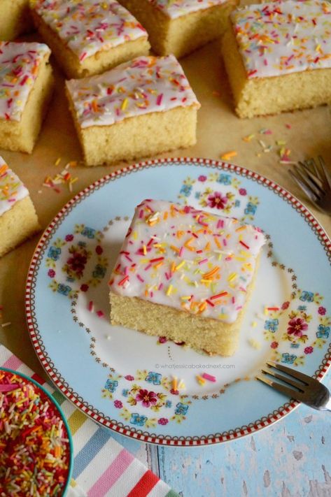 School Cake – What Jessica Baked Next Old School Cake Recipes, Vanilla Traybake, Moon Treats, School Cake Recipe, Vanilla Sprinkle Cake, Old School Cake, British Cakes, Old Fashioned Cake, Prosecco Party