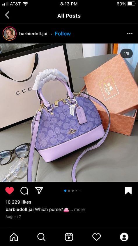 Purple Coach, Purple Coach Purse, Couch Bag, Purse Aesthetic, Luxury Bags Collection, Handbag Essentials, Cute Handbags, Girly Bags, Luxury Purses