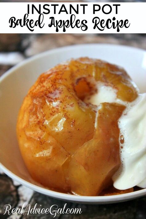 Instapot Apples, Instant Pot Baked Apples, Pressure Cooker Desserts, Recipes Instapot, Baked Apple Recipes, Scoop Of Ice Cream, Electric Pressure Cooker Recipes, Best Instant Pot Recipe, Baked Apple