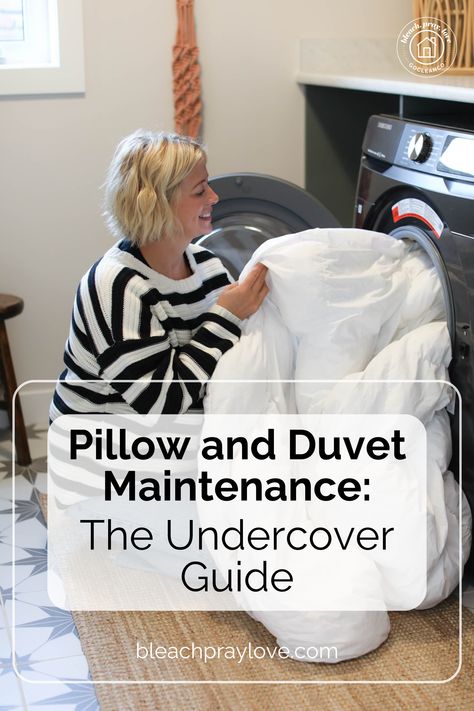 Pillow and Duvet Maintenance: The Undercover Guide How To Wash Throw Pillows, Wash Feather Pillows, Easy S, Cozy Cottage Kitchen, Yellow Duvet, Glamour Home, House Work, Fabric Stains, Yellow Pillows