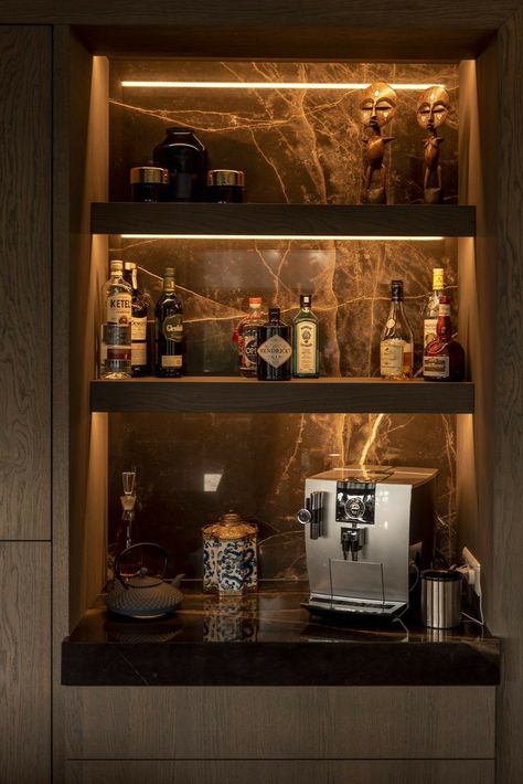 Modern Home Bar Designs, Home Bar Cabinet, Bar Mini, Coffee Bar Station, Home Bar Rooms, Modern Home Bar, Bar In Casa, Home Bar Design, Whisky Bar