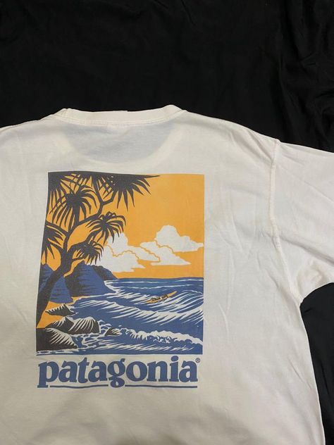 Patagonia Graphic Tee, Skater Tshirt Design, Patagonia T Shirt, Patagonia Graphic Design, Vintage Cartoon Shirt, Summer Camp Merch, Vintage Surf Tee, Simple Graphic Tees, Nice T Shirts