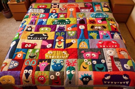 Monster Quilt Pattern, Monster Quilt, Baby Boy Quilt Patterns, Animal Baby Quilt, Boys Quilt Patterns, Patterns Colorful, Homemade Quilts, Childrens Quilts, Baby Boy Quilts