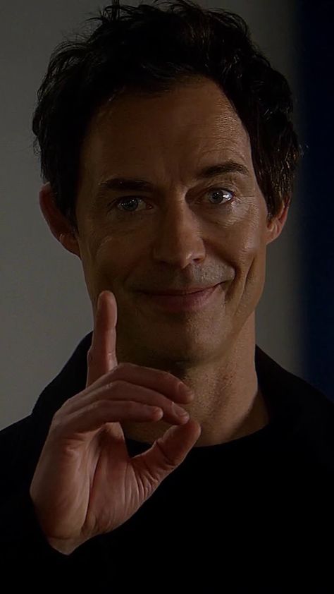 Tom Cavanagh Reverse Flash, Eobard Thawne Wallpaper, Harrison Wells Wallpaper, Thawne The Flash, Reverse Flash Wallpaper, The Flash Cw, The Reverse Flash, Doctor Wells, Flash Reverso