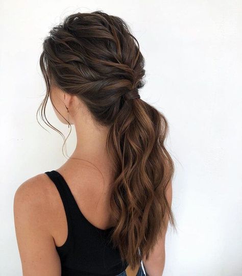 Rambut Brunette, Brunette Ombre, Penteado Cabelo Curto, Low Ponytail, Formal Hairstyles, Brunette Hair, Ombre Hair, Ponytail Hairstyles, Bridesmaid Hair