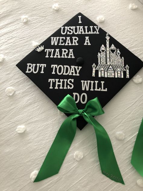 Princess Diaries Grad Cap, Disney Princess Grad Cap, Grad Cap Inspo Disney, Graduation Cap Designs Princess, Princess Diaries Graduation Cap, Disney Princess Graduation Cap, Princess Grad Cap, Princess Graduation Cap, Princess And The Frog Graduation Cap