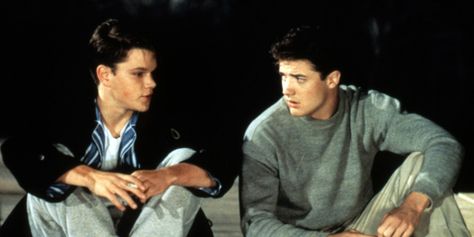 School Ties Year: 1992. Director: Robert Mandel. What Makes It Preppy: Elite prep school. All-star Football team. Because Chris O'Donnell is in it. Everyone wants to get into Harvard. Quote: "No sir. You're never going to forget this happened, because I'm going to stay here. And every time you see me, you'll remember that it happened. You used me for football. I'll use you to get into Harvard."-David Green - TownandCountryMag.com Knox Overstreet, David Green, School Ties, Wes Anderson Films, Military School, Chris O’donnell, 90s Men, Brendan Fraser, School Rules