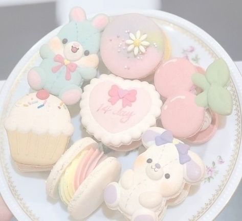 Cute Sweets Aesthetic, Cute Pink Food, Candy Core, Aesthetic Candy, Kawaii Foods, Kawaii Sweets, Cute Iphone Wallpaper Tumblr, Pink Food, Kawaii Dessert