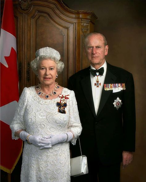 Queen Elizabeth II and Prince Philip, Duke of Edinburgh 👑 . . . #HerMajesty #TheQueen #QueenElizabethII #ElizabethII #ERII #PrincePhilip… Prince Philip Queen Elizabeth, Royal Monarchy, Queen And Prince Phillip, Rainha Elizabeth Ii, Principe William, Queen E, Reine Elizabeth Ii, Reine Elizabeth, Elisabeth Ii