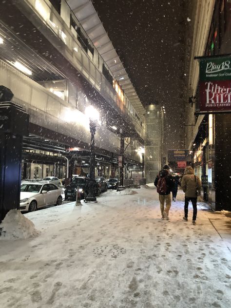 Chicago Snow Aesthetic, Chicago Winter Aesthetic, Chicago El Train, Chicago In The Winter, Romanticizing Winter, Chicago Snow, Toronto Canada Travel, Chicago Trip, Nice City