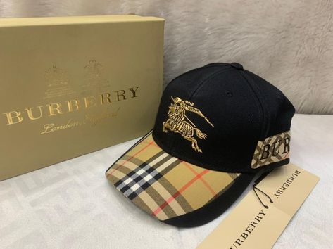 Burberry Clothing, Preppy Mens Fashion, Luxury Hats, Burberry Outfit, Gucci Brand, Expensive Jewelry Luxury, Birthday Items, Shoes Outfit Fashion, Burberry Hat