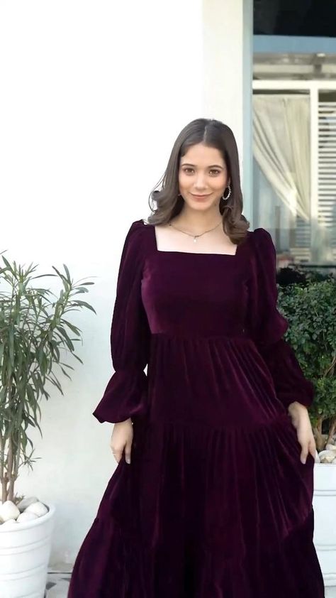 Winter Velvet Dresses For Women, Western Velvet Dress, Winter Dresses Velvet, Velvet Dresses Ideas, Velvet Dress Frock Designs, Velvet Frock Designs For Women, Winterwear Outfit Women, Velvet Frock Suit Design, Winter Velvet Dress