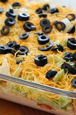 Skinny Taco Dip Low Carb Taco, Nacho Dip, Layered Taco Dip, Taco Dip Recipe, Taco Dip, Appetizers And Dips, Super Bowl Food, Football Food, Party Foods