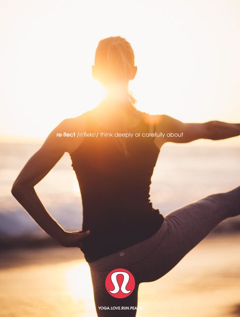 Workout Editorial, Fitness Graphics, Fitness Calendar, Shape Photography, Twist Yoga, Simple Workout, Lululemon Style, Yoga Photoshoot, Flexibility Dance