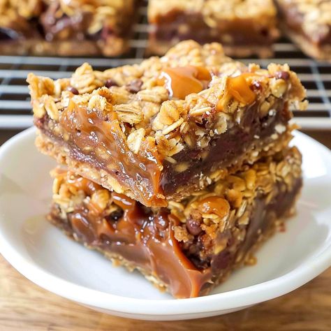 Salted Caramel Oatmeal Bars, Caramel Layer Bars, Caramel Crunch Bars, Carmelitas Recipe 9x13, Caramel Apple Bars Recipe, Oatmeal Caramel Chocolate Chip Bars, Carmaleta Bars, Oatmeal Carmelitas Bars, Oatmeal Caramel Bars