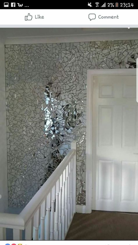 Broken Mirror Ideas, Broken Mirror Diy, Home Screen Layout, Diy Pallet Bed, Break Wall, Baroque Decor, Homemade Alfredo, Broken Mirror, Screen Layout