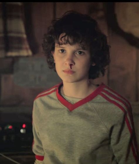 Eleven Season 2 Hair, Eleven St, 11 Stranger Things, Haircut Inspo, Journal Stuff, Bobby Brown Stranger Things, Stranger Things Art, Stranger Things Characters, Cast Stranger Things