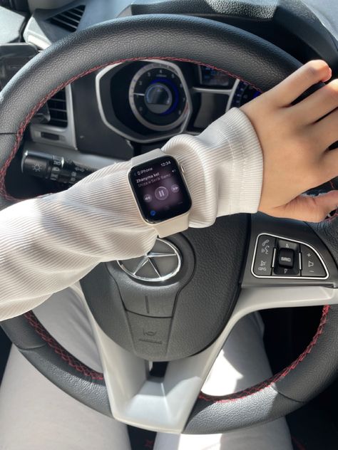 Apple Watch Outfit, Confident Driver, Car Mercedes, Apple Watch Fashion, Marble Floors, Iwatch Apple, Car Inspiration, Apple Watch Accessories, Mercedes Benz Amg