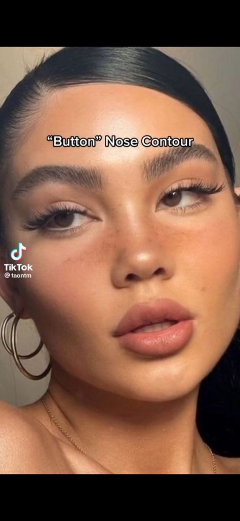 Model Tutorial, Nose Contour, Nose Makeup, Button Nose, Nose Contouring, Natural Contour, School Makeup, Big Noses, Natural Makeup Looks