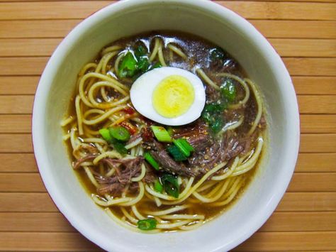 Yakamein!!! Southern food comfort! Yaka Mein, Yakamein Recipe, Soups For Winter, Americana Food, Beautiful Kitchen Ideas, Louisiana Food, New Orleans Food, Cajun Dishes, Chinese Restaurants