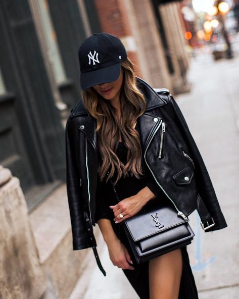 Black Cap Outfit, Edgy Outfits For Women, Cap Outfits For Women, Biker Jacket Outfit, Mia Mia Mine, Baseball Cap Outfit, Black Caps, Mia Mia, Cap Outfit