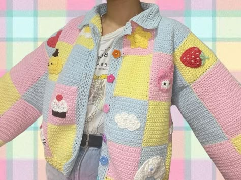 Hello kitty: Look at how beautiful this cardigan that Hayley... Gilet Crochet, Mode Crochet, Kawaii Crochet, Crochet Fashion Patterns, Diy Crochet Projects, Cardigan Pattern, Free Crochet Patterns, Kawaii Clothes, Crochet Cardigan