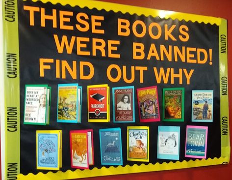 Middle School Reading Classroom, Banned Books Week Display, School Library Book Displays, Book Bans, School Library Bulletin Boards, School Library Decor, Reading Display, School Library Displays, Teen Library