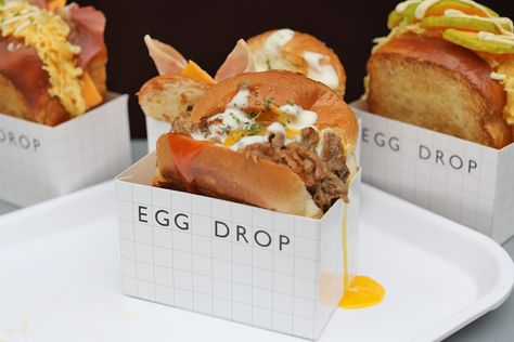 eggdrop15 Korean Egg Toast, Egg Drop Sandwich, Egg Restaurant, Vegetable Quiche Recipes, Korean Egg, Chicken And Chips, Food Wishes, Egg Drop, Food Truck Design