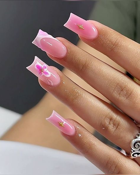 Pretty Birthday Nails, Pink Acrylic Set, Birthday Nails Pink, Classy Gel Nails, Acrylic Nails Nude, Purple Acrylic Nails, Long Acrylic Nail Designs, Lavender Nails, Nails Design With Rhinestones