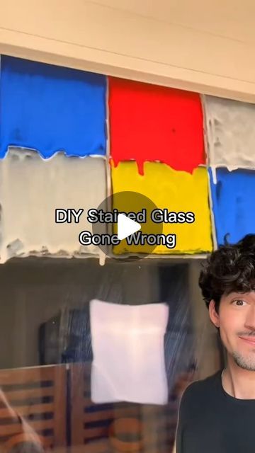 Diy Stained Glass Paint, Stain Glass Painting Ideas, Stained Glass Kitchen Window, Diy Old Window Projects, Gallery Glass Ideas Diy, Fake Stained Glass Diy, Diy Faux Stained Glass Window, Faux Stained Glass Diy, Stained Glass Tutorial