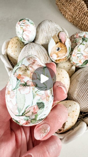 Jeanna Crawford on Instagram: "How to Decoupage Eggs 

The step-by-step you asked for 🫶🏻

I love this sweet little craft because it’s a make-it-once moment that can last forever! 

First, assemble your “ingredients.” My faux eggs have been spotted @walmart and @target and made out of ping-pong material. The napkins - which I tore into single-layer pieces (pro tip in the audio- were from @homegoods and Mod Podge and  paintbrush were from the local craft store. 

Next, cover your work area (I use parchment paper) and make sure you’re wearing your crafting clothes. You’re going to get sticky! 

Pour some Podge into a washable dish or old, tossable plastic container (I grew up using old yogurt containers for just this purpose!). 

Start the decoupage process by first laying down a thin layer Decoupage Eggs, Modge Podge Napkins Ideas, Modge Podge On Wood, Easter Egg Decoupage, Wooden Dough Bowl, Wood Eggs, Napkin Decoupage, Modge Podge, Plastic Eggs