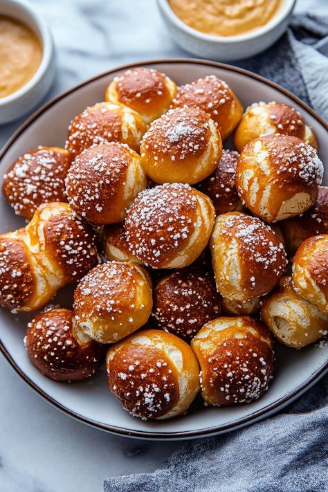 Soft Pretzel Bites Pretzel Monkey Bread, Stuffed Pretzel Recipe, Gluten Free Pretzel Bites, Mini Pretzel Bites, Sourdough Pretzel Bites, Soft Pretzel Bites Recipe, Pretzel Bites Recipe, Soft Pretzel Bites, Pretzel Bites Recipes